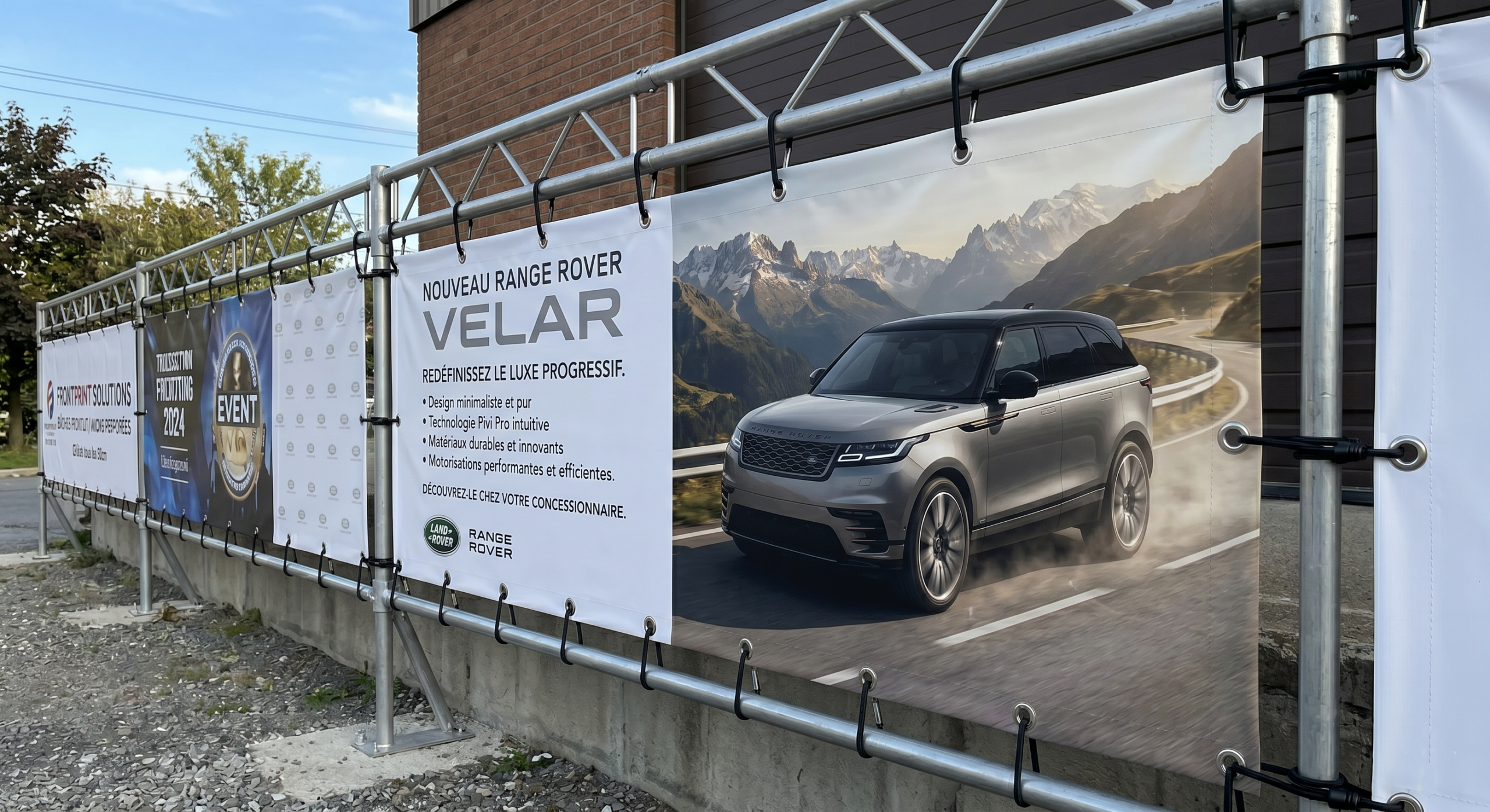 Bâches publicitaires grand format avec oeillets — Ultimate Print Belgique